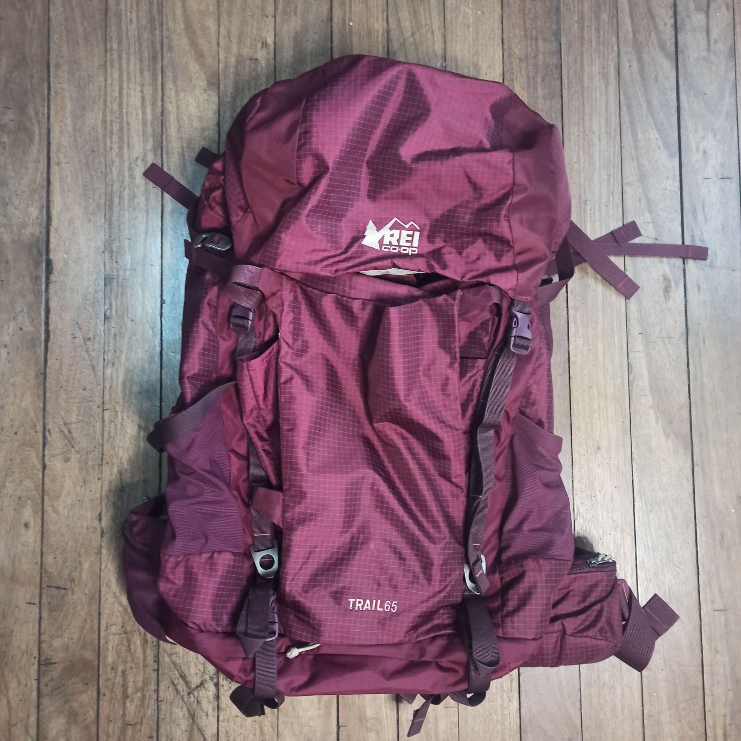 Mochila para mujer REI