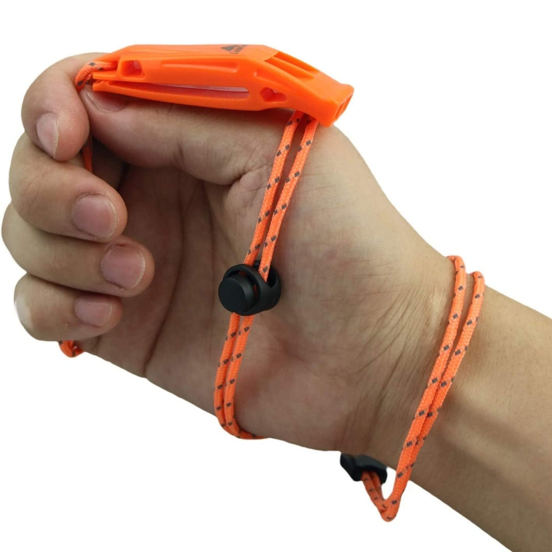 LuxoGear Silbatos de emergencia con cordón de seguridad (paquete de dos silbatos) -Nuevo