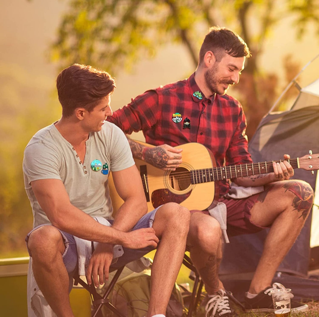 Pines esmaltados de senderismo y camping- Nuevo