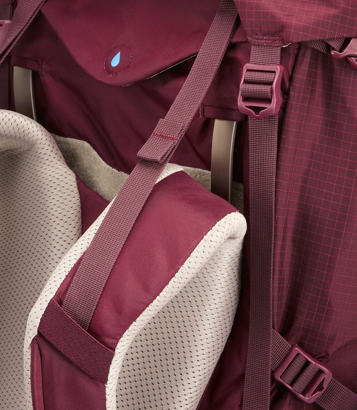 Mochila para mujer REI