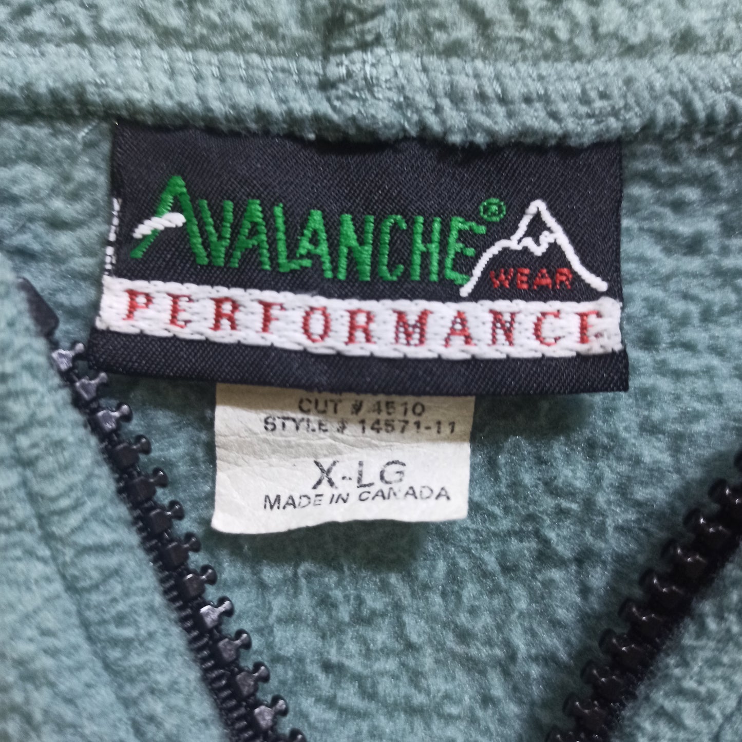 Abrigo Avalanche - Talla X - LG